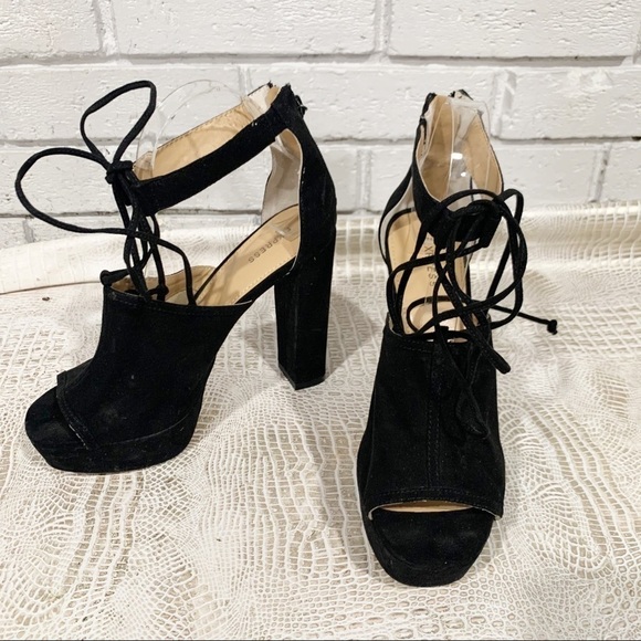 Express Women’s Black Tissu Peep Toe Heels - Picture 4 of 12